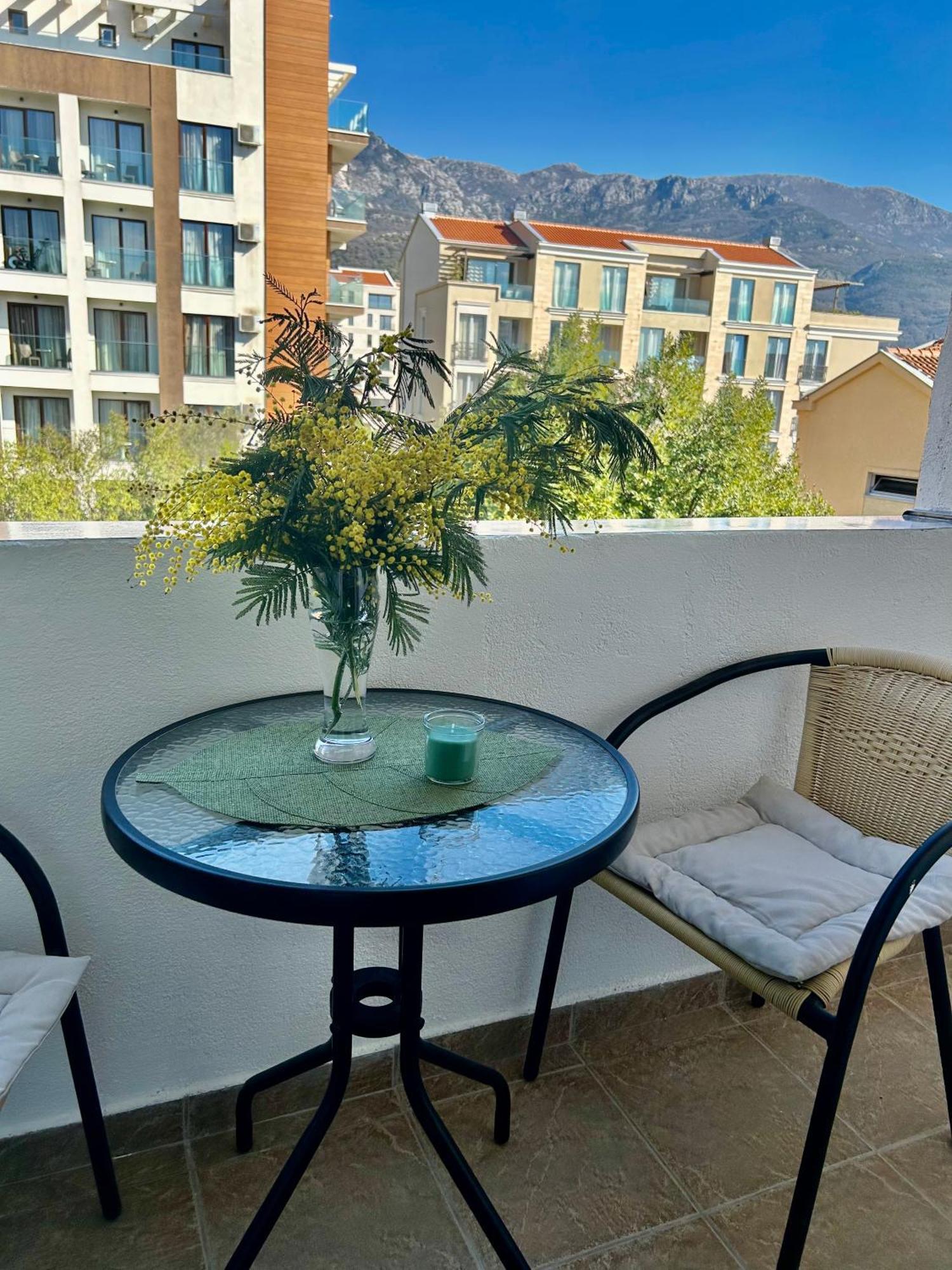 Apartments Mitende Budva Exterior foto